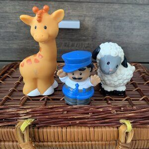 Lot of Fisher Price Little People Giraffe Sheep and Policeman Officer Figures